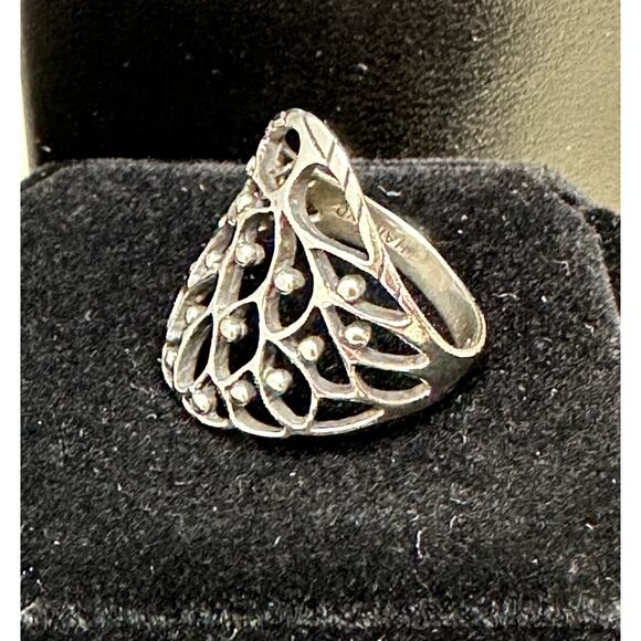 Sterling Silver Tree of Life Ring Size 7.5 ~ Open Work Tree Design Ring 7.5 - Picture 2 of 5